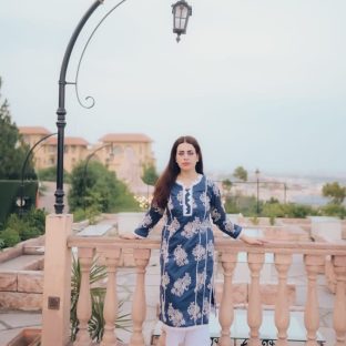 Navy blue embroidered 2-piece suit