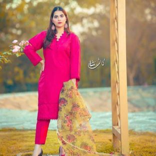 Fuchsia Grace – 3 Piece Embroidered Lawn suit