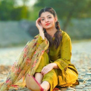 Olive Essence – 3 Piece Classic Lawn