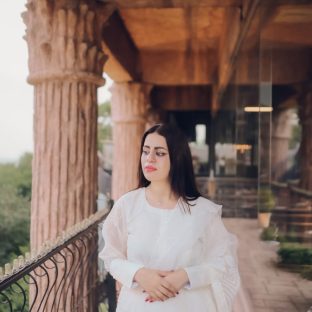 Classic White Embroidered Lawn Suit – 3 Piece